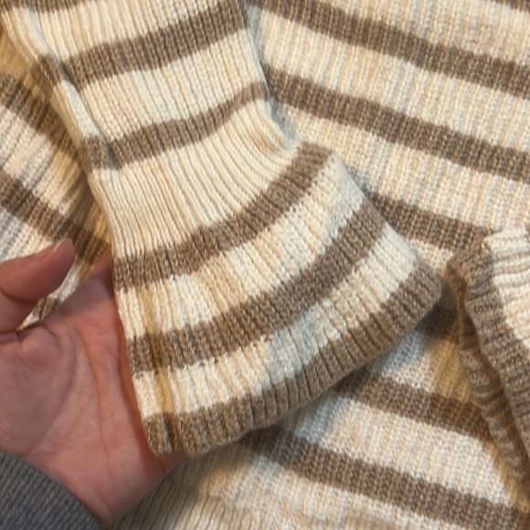 STRIPED LOFT SWEATER - Picture 3 of 3